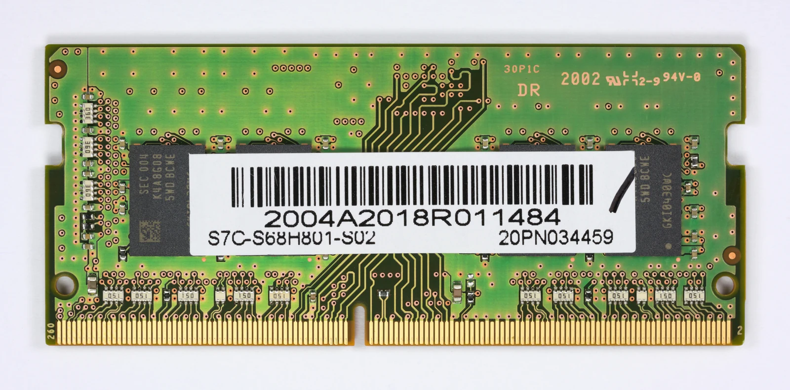 DDR4 SO-DIMM as contextual memory photography, not an HBM4 stack